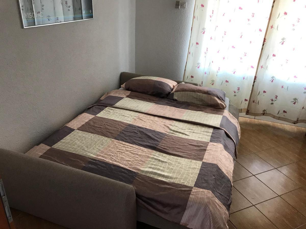 Apartments Nena Lozovac Εξωτερικό φωτογραφία