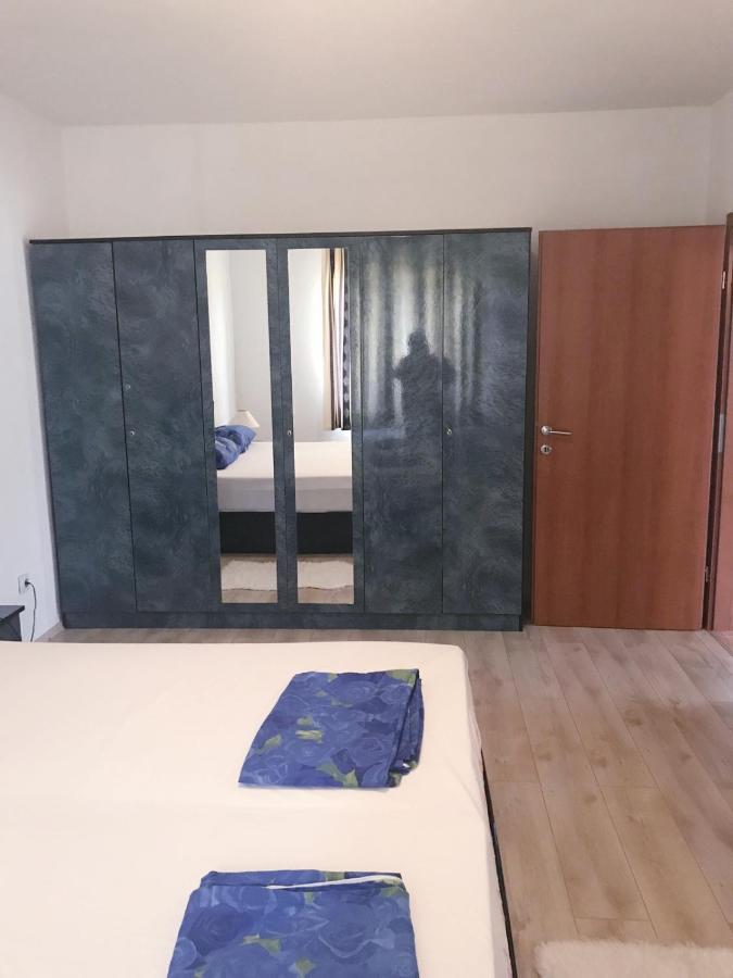 Apartments Nena Lozovac Εξωτερικό φωτογραφία