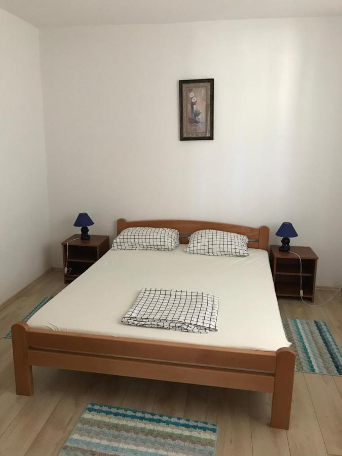 Apartments Nena Lozovac Εξωτερικό φωτογραφία