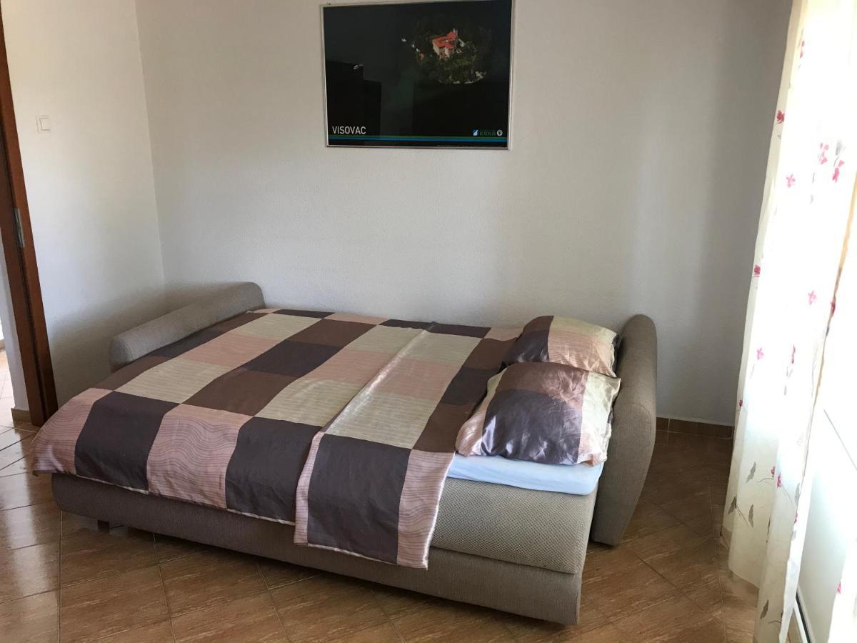 Apartments Nena Lozovac Εξωτερικό φωτογραφία